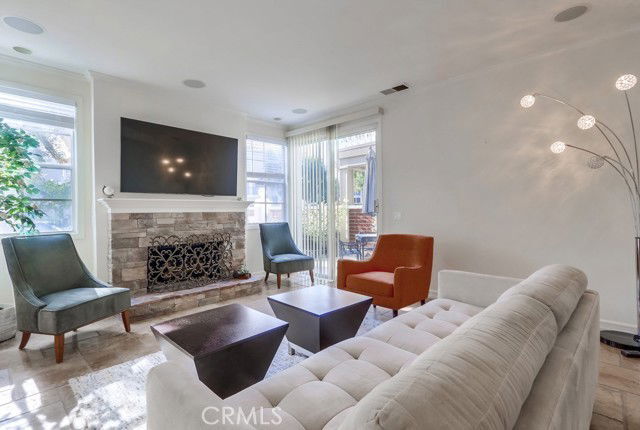 Foto del edificio - 6172 Eaglecrest Dr