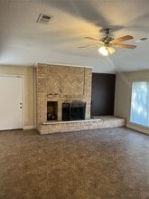 Building Photo - 7010 Pickett Dr