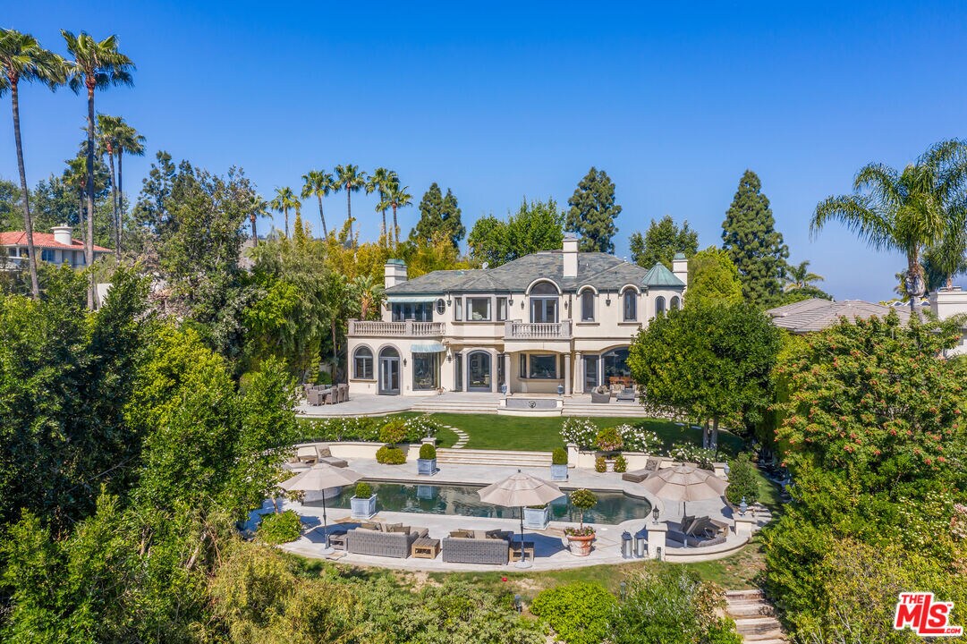 Foto principal - 3352 Clerendon Rd