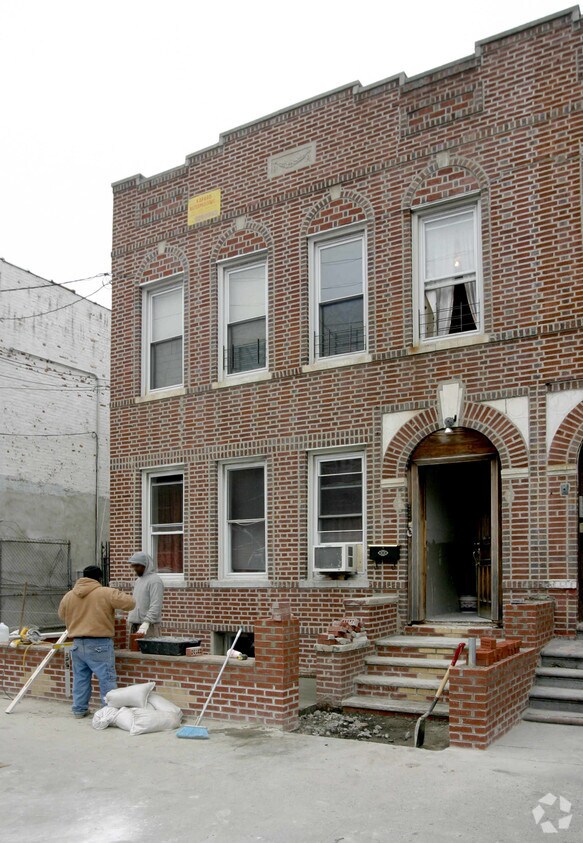 647 Pennsylvania Ave, Brooklyn, NY 11207 Apartments in Brooklyn, NY