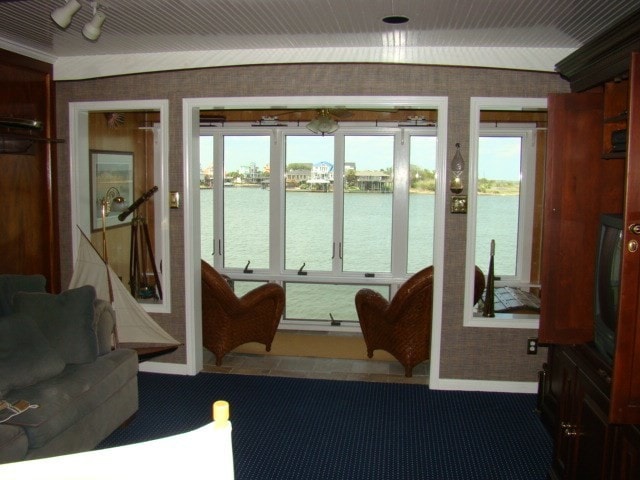 Building Photo - 520 Pleasure Pier Blvd