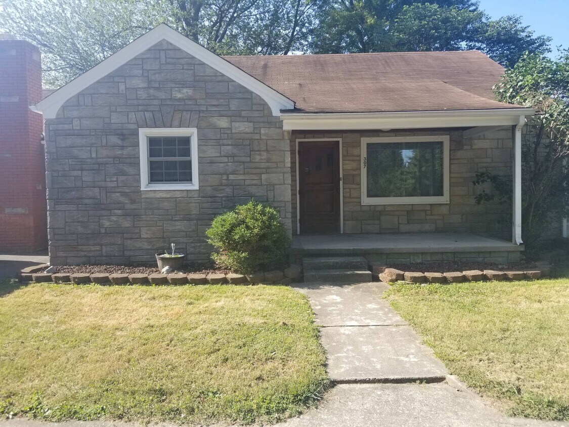 307 E Pennsylvania St, Amboy, IN 46911 House Rental in Amboy, IN