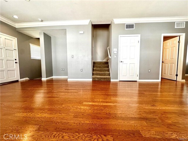 Foto del edificio - 9301 Shirley Ave