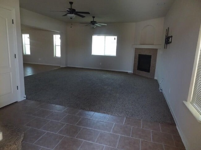 Building Photo - 14451 Coyote Trail Dr