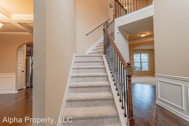 Building Photo - 4 br, 2.5 bath House - 256 Oak Branch Dr