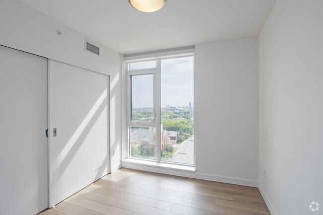 2BR, 2BA - 755SF - First Bedroom - The MacLaren