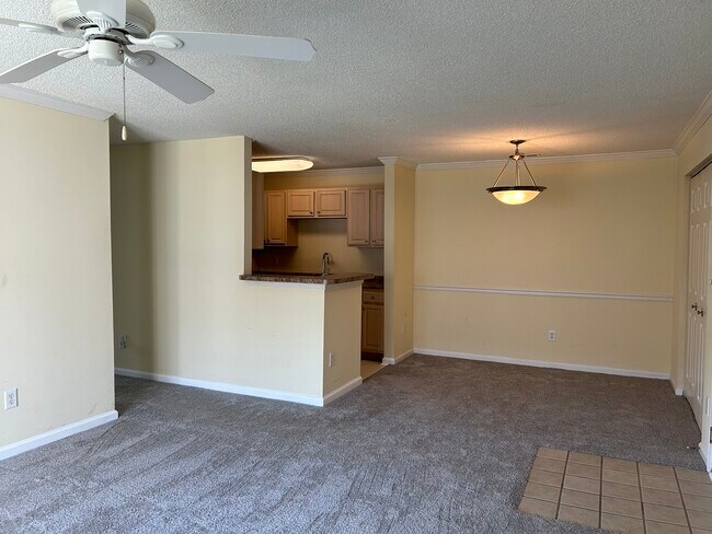 Foto del edificio - 3741 Block House Way