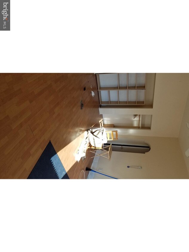 Primary Photo - 1439 S 6th St