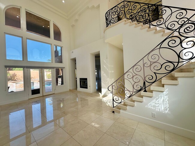 Building Photo - Stunning home with pool in prestigious Eagle Hills!