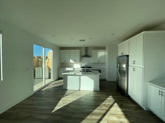 Foto del edificio - 4803 Lukella Dr