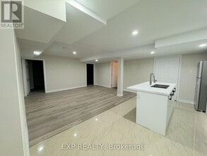 Building Photo - 1022 Glenbourne Dr