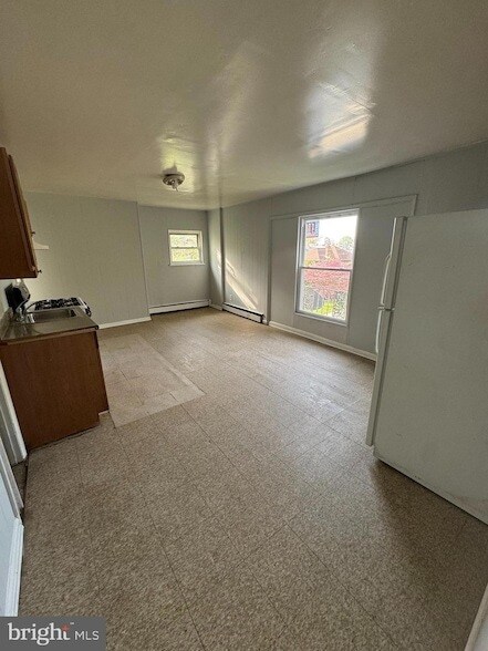 Building Photo - 1217 Arrott St
