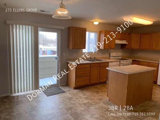 Building Photo - 3 Bedroom Condo