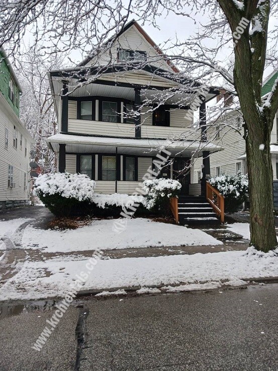 Building Photo - 3-Bedroom Home with Basement in Glenville ...