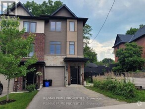 Building Photo - 88C Clapperton St
