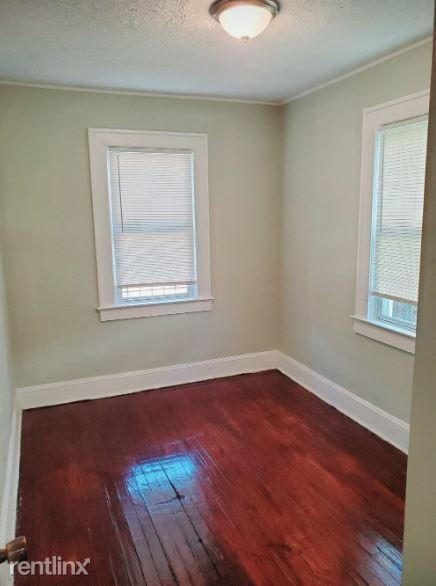 Building Photo - 1 br, 1 bath Apartment - 51 Washington Ave 3