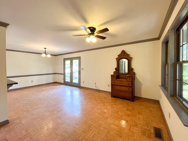 Foto del edificio - Charming 3BR/2BA Home in Louisa, VA