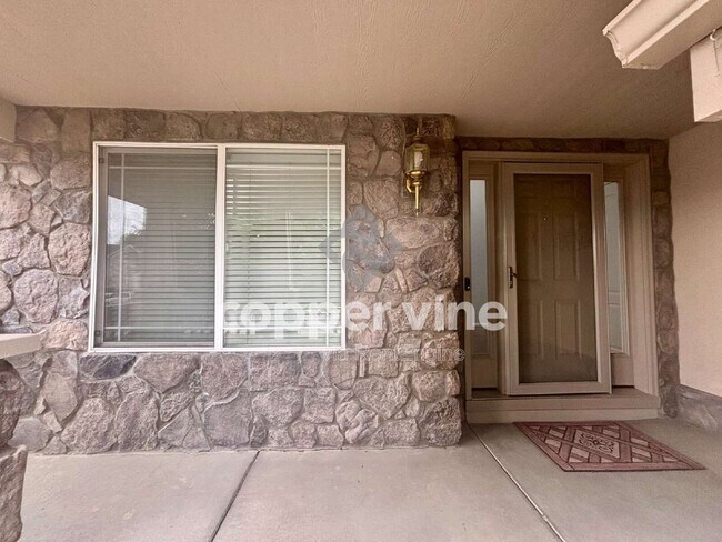 Foto del edificio - 4734 E 127th Dr