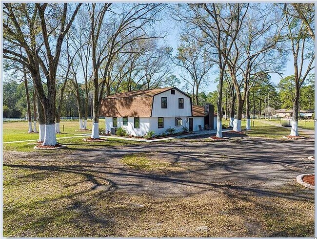Foto del edificio - 7902 West Dr
