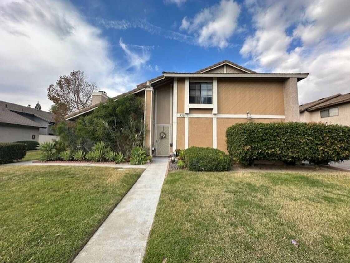3221 Triumph Ln Unit 3, Ontario, CA 91764 Room for Rent in Ontario