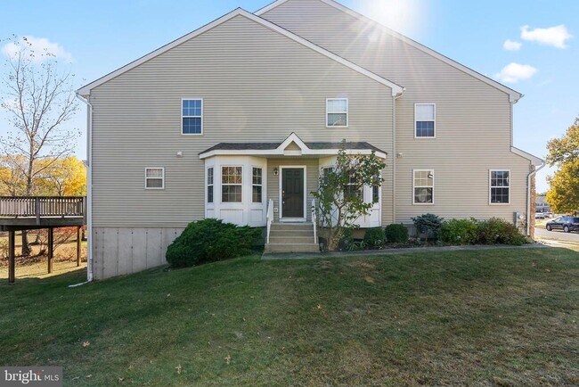 Foto del edificio - 123 Hearthstone Ln