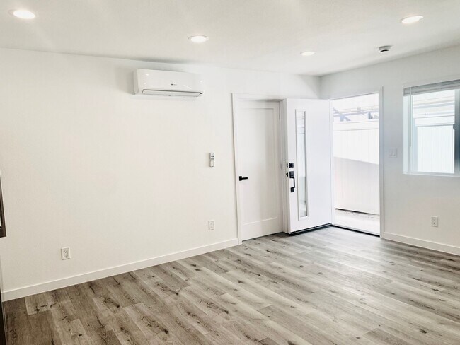 Foto del edificio - Newly Constructed 2BD/2BA Available in Ran...