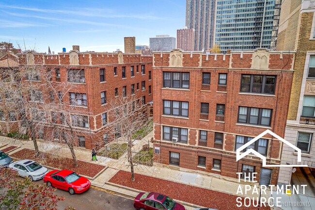 Foto del edificio - 540 W Cornelia Ave