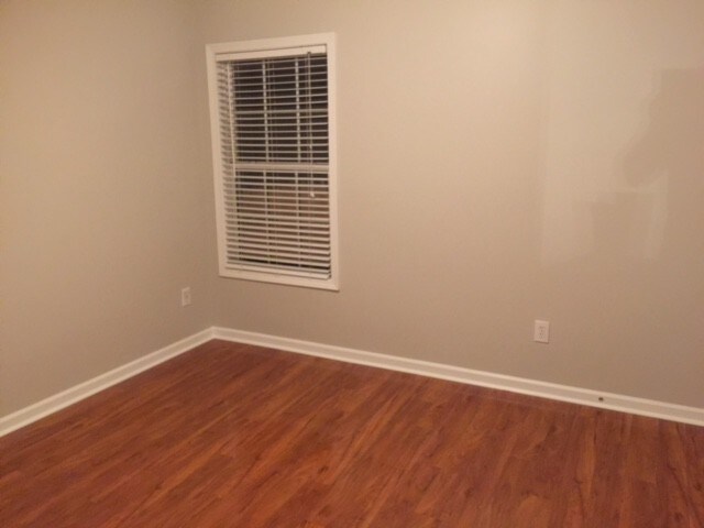 Foto del edificio - 2394 Longmont Dr