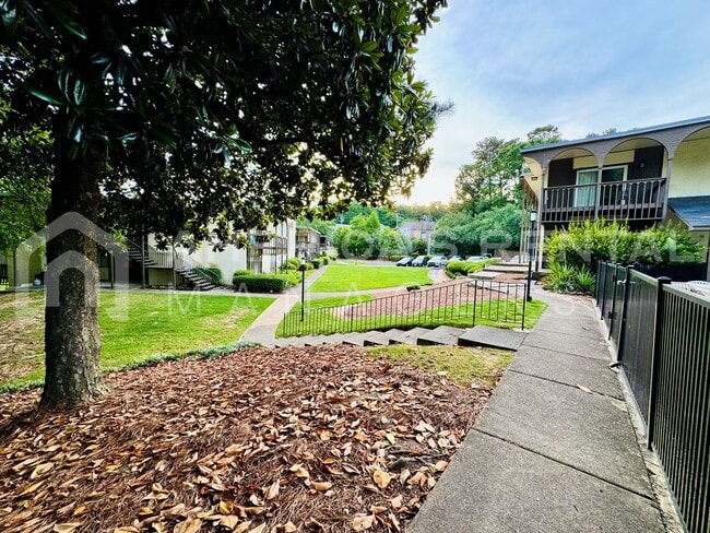 Foto del edificio - Condo available for rent in Vestavia Hills! COMING SOON!