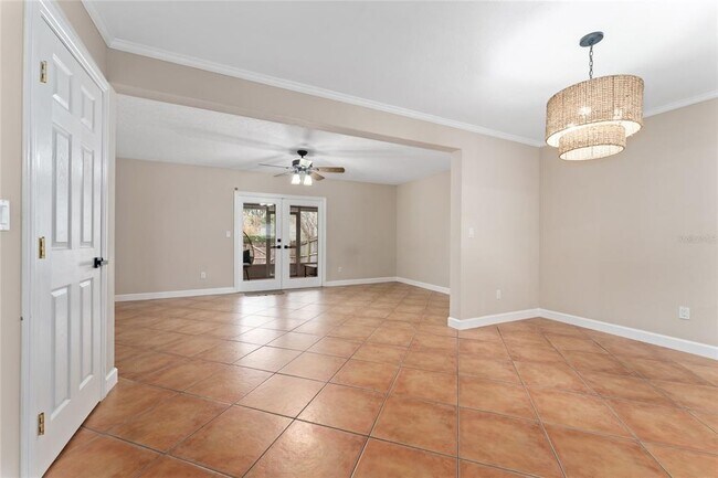 Building Photo - 4467 Brook Hollow Cir