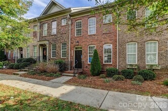 Building Photo - 11177 Cedar Walk Lane