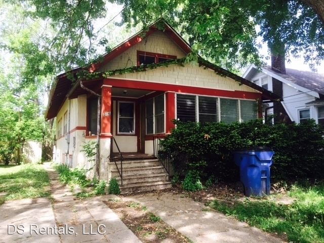 Primary Photo - 3 br, 1 bath House - 316 Sunnyside Ave