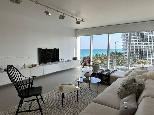 Foto del edificio - 10275 Collins Ave
