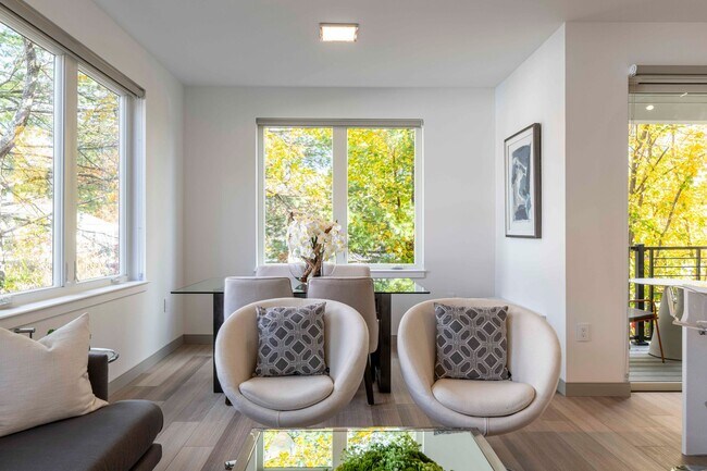 Foto del edificio - Wilton Center Lofts