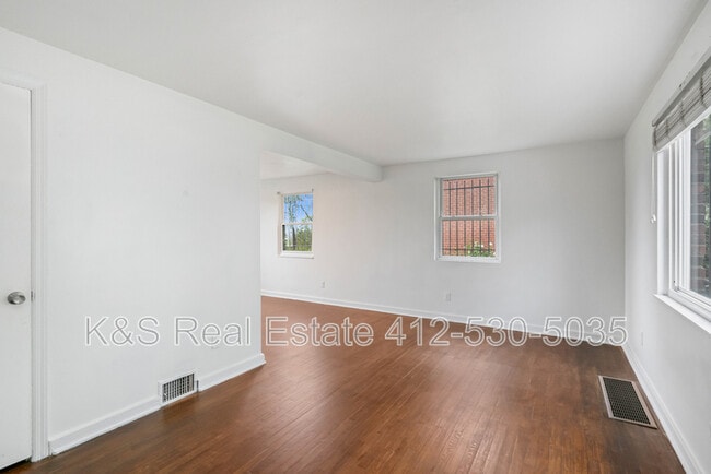 Foto del edificio - 5034 Ampere St