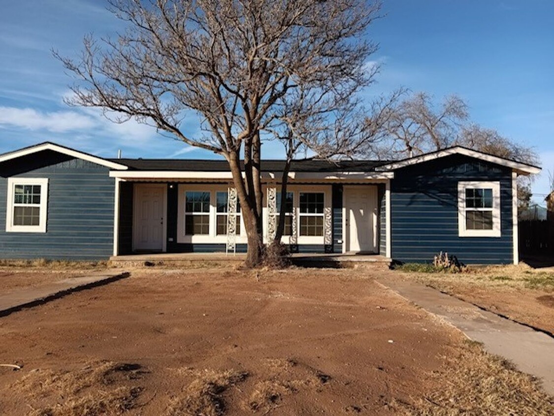 Foto principal - 409 Tahoka Rd