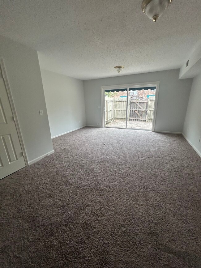 02_Living Room - 3700 Bush River Rd
