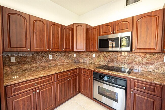 Building Photo - 11851 SW 80th Terrace