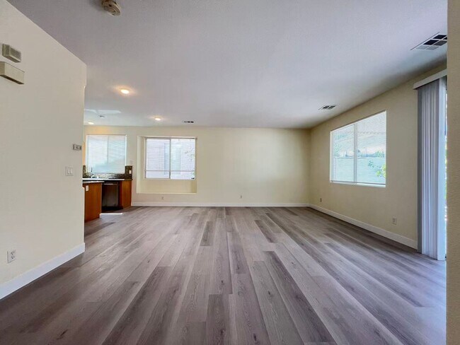 Foto del edificio - 8480 Garnet Peak Ct