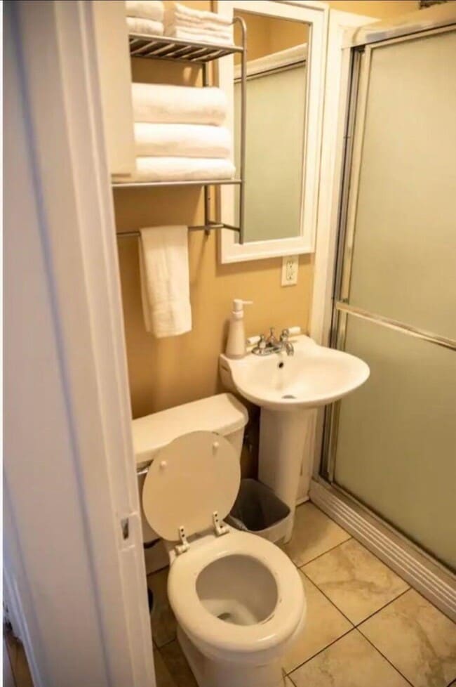 Foto del edificio - 5171 N Elkhart Ave