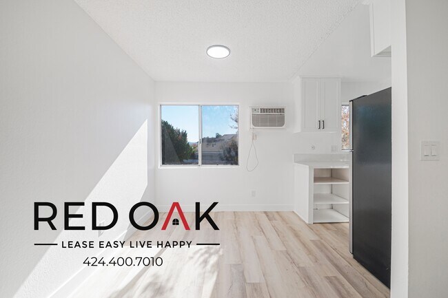 Foto del edificio - 8555 Independence Ave