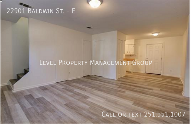 Building Photo - 22901 Baldwin St