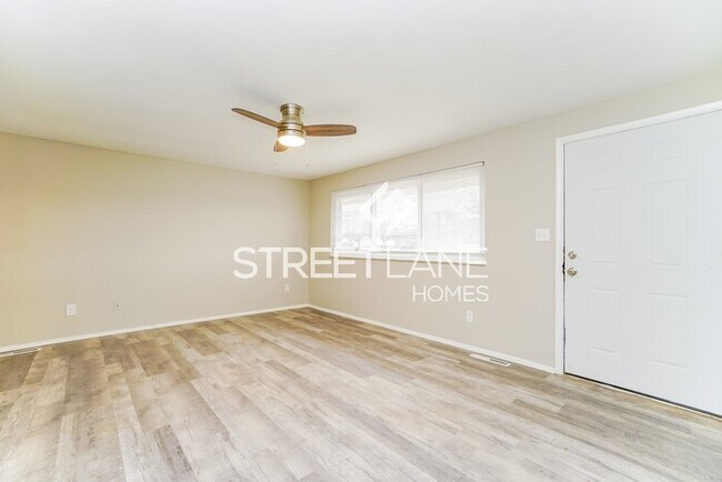Foto del edificio - Charming 3 Bed 2 Bath Home Ready to Rent!