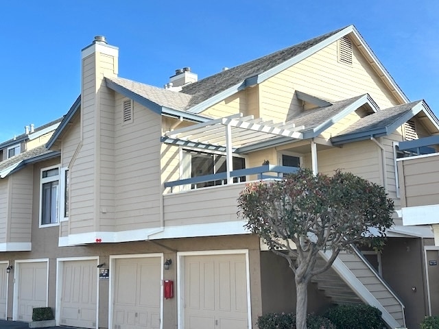 Building Photo - 2100 Vista del Mar