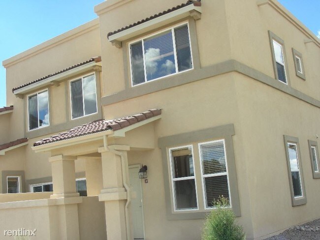 Foto del edificio - 3 br, 3 bath Condo - 4350 San Benito B Unit B