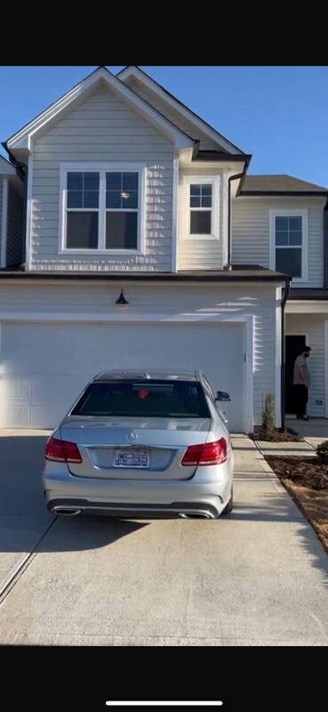Foto principal - 722 Colby Pl