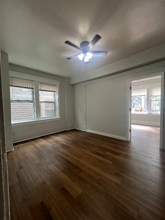 Building Photo - 427 N Lawler Ave