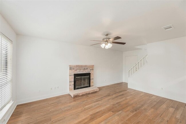 Building Photo - 13354 Water Oak Ln