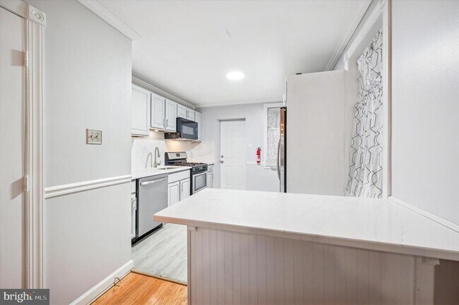 Foto del edificio - 1319 N Robinson St