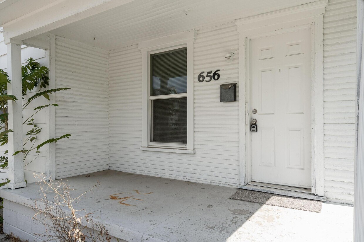 656 Maryland Ave Unit 656, Dayton, OH 45404 Condo for Rent in Dayton